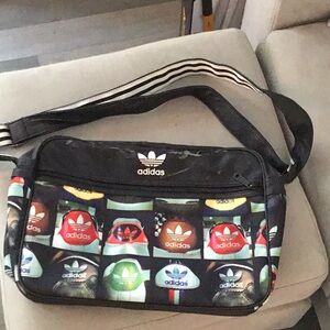 Adidas vintage bag